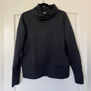 Lucy Long Sleeve Athletic Shirt with Pockets - Size Large